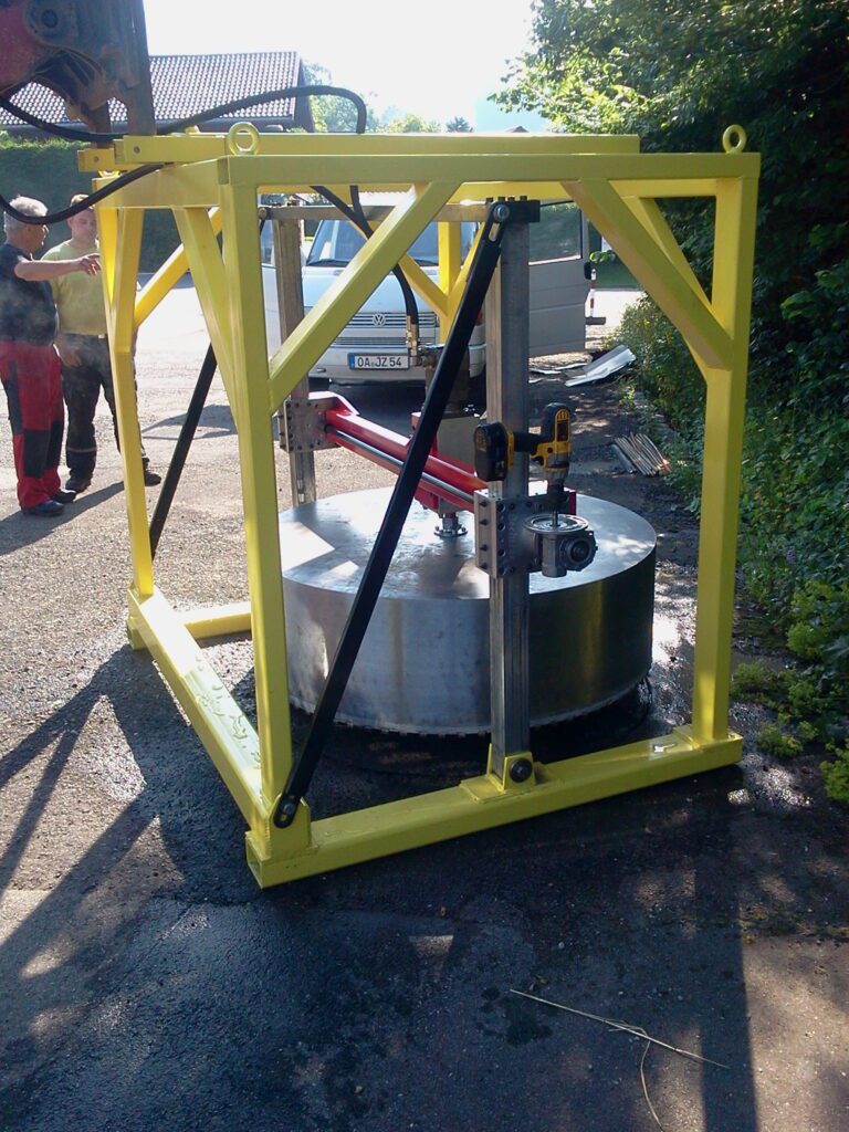 Schachtdeckelbohren im Allgäu mit Tiefbau Becherer